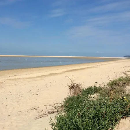 Lgbt Pres De La Naturiste De Granville * Bréville-sur-Mer