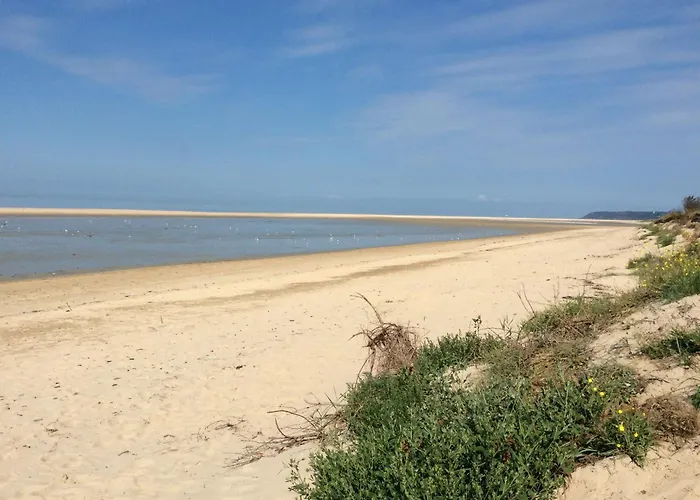 Lgbt Pres De La Naturiste De Granville * Bréville-sur-Mer